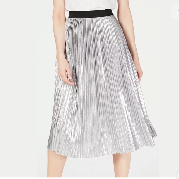 NWT Macys Metallic Silver Pleated Full Midi Skirt - Picture 4 of 13